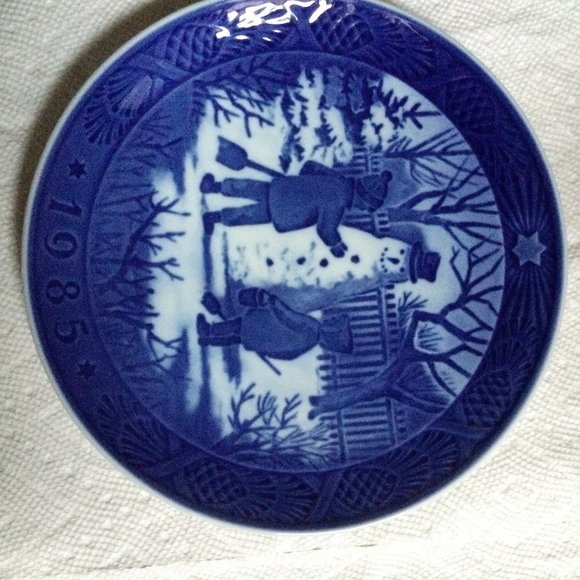 Royal Copenhagen Christmas collector Plate 1985 The snowman - Picture 3 of 4